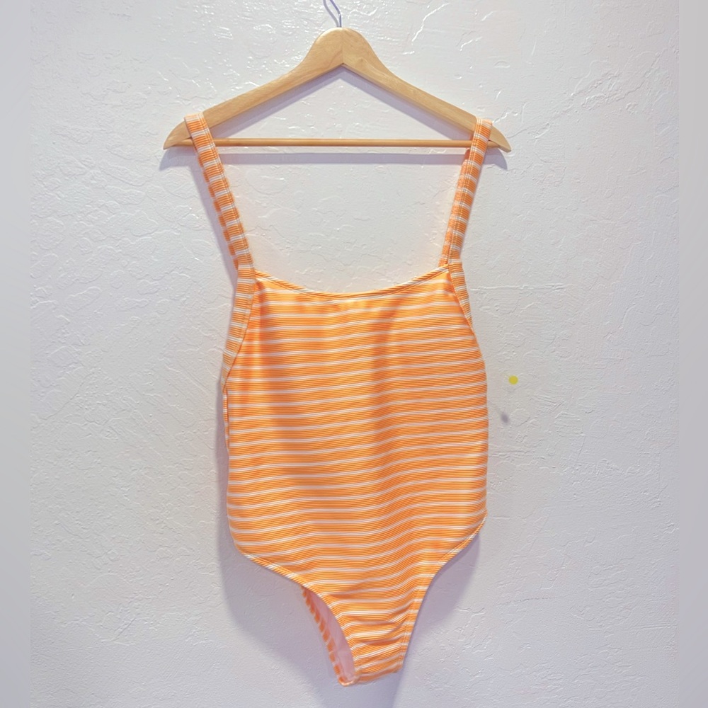 Xhilaration Bathing Suit